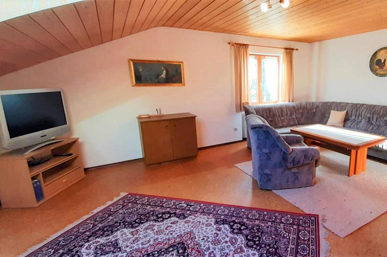 אשאו אים כימגאו Ferienwohnung Schaeffer מראה חיצוני תמונה